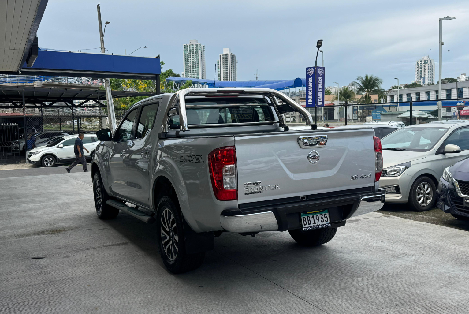 Nissan Frontier 2019 Manual color Plateado, Imagen #6