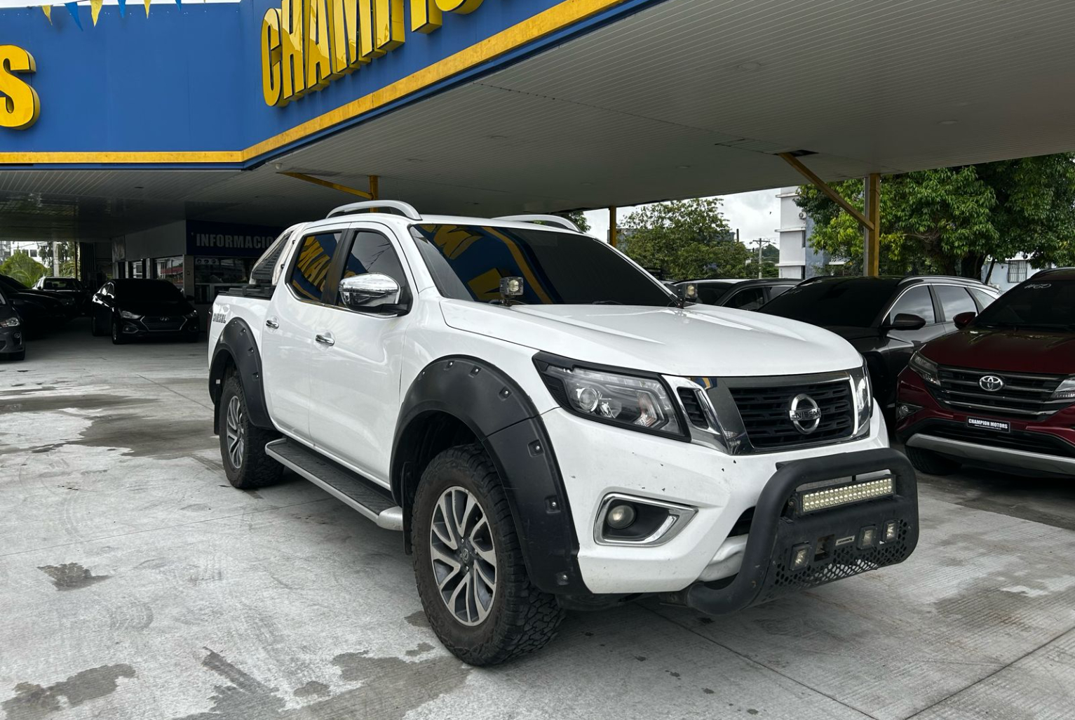 Nissan Frontier 2020 Automático color Blanco, Imagen #3