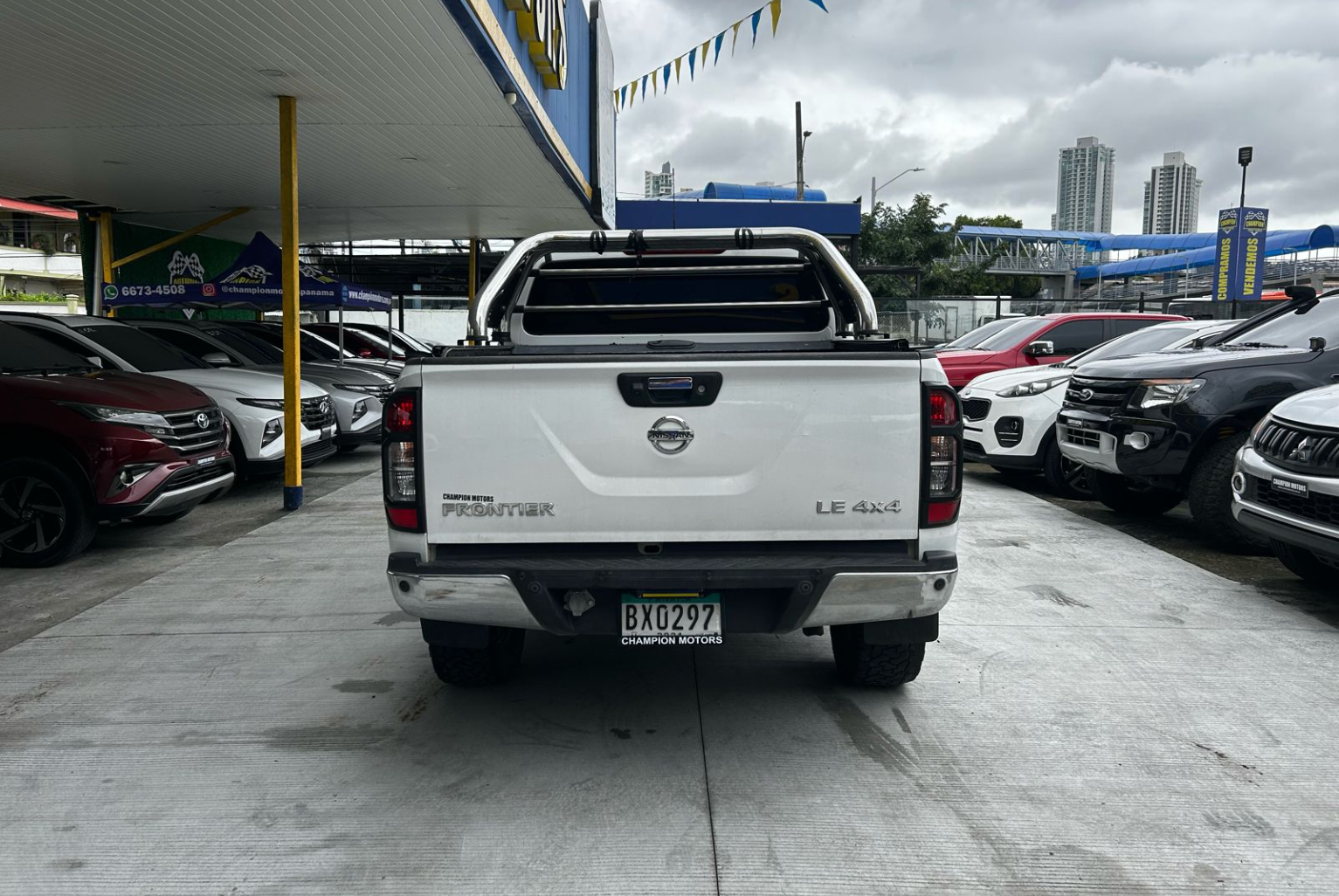 Nissan Frontier 2020 Automático color Blanco, Imagen #5