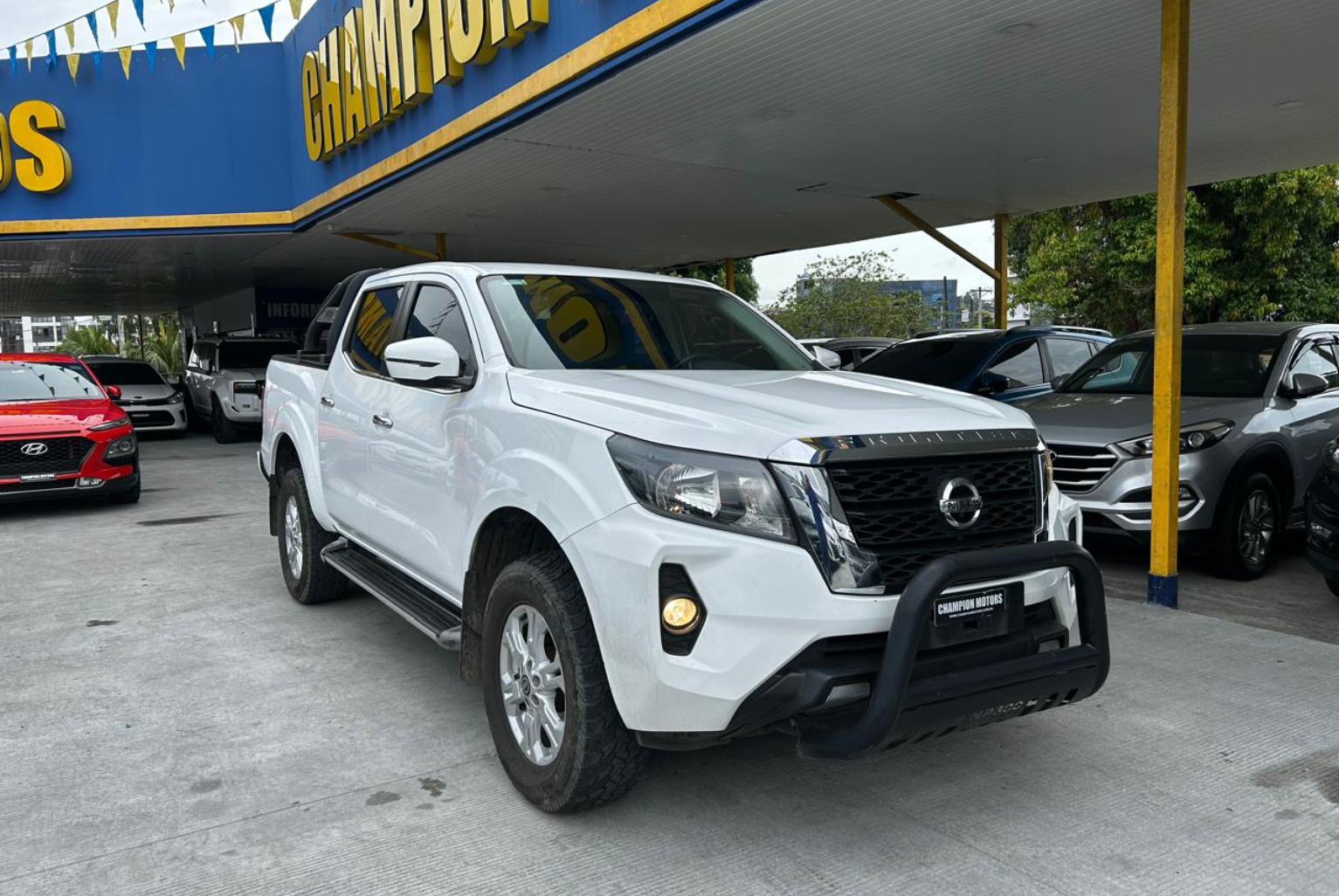 Nissan Frontier 2022 Manual color Blanco, Imagen #3