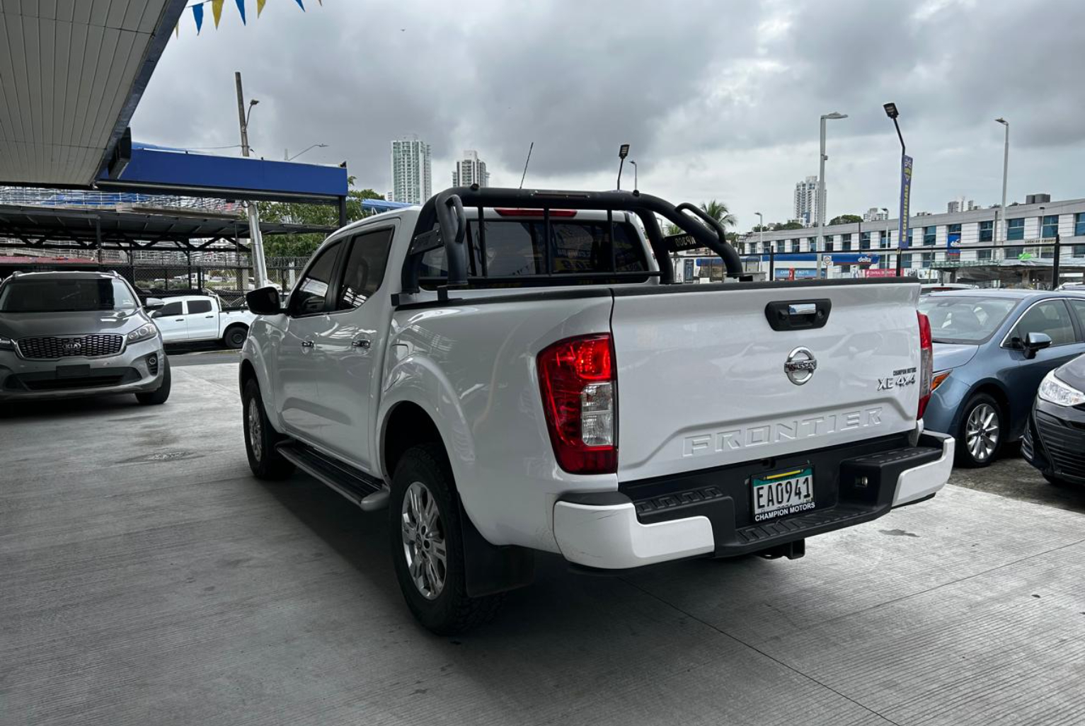 Nissan Frontier 2022 Manual color Blanco, Imagen #6