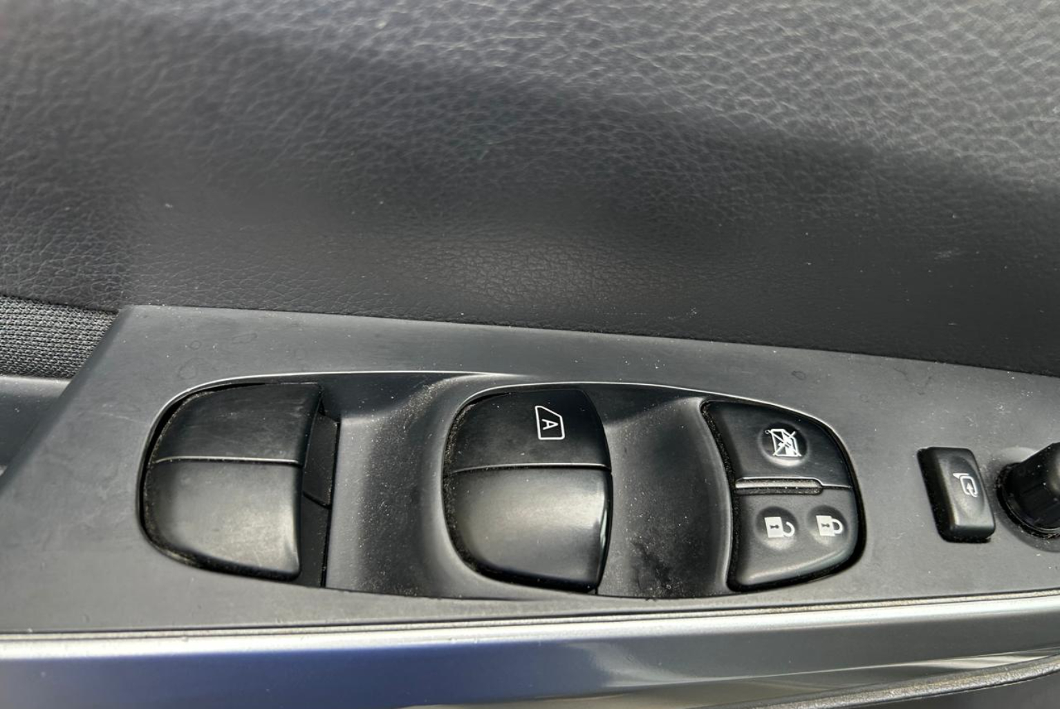 Nissan Frontier 2022 Manual color Blanco, Imagen #11