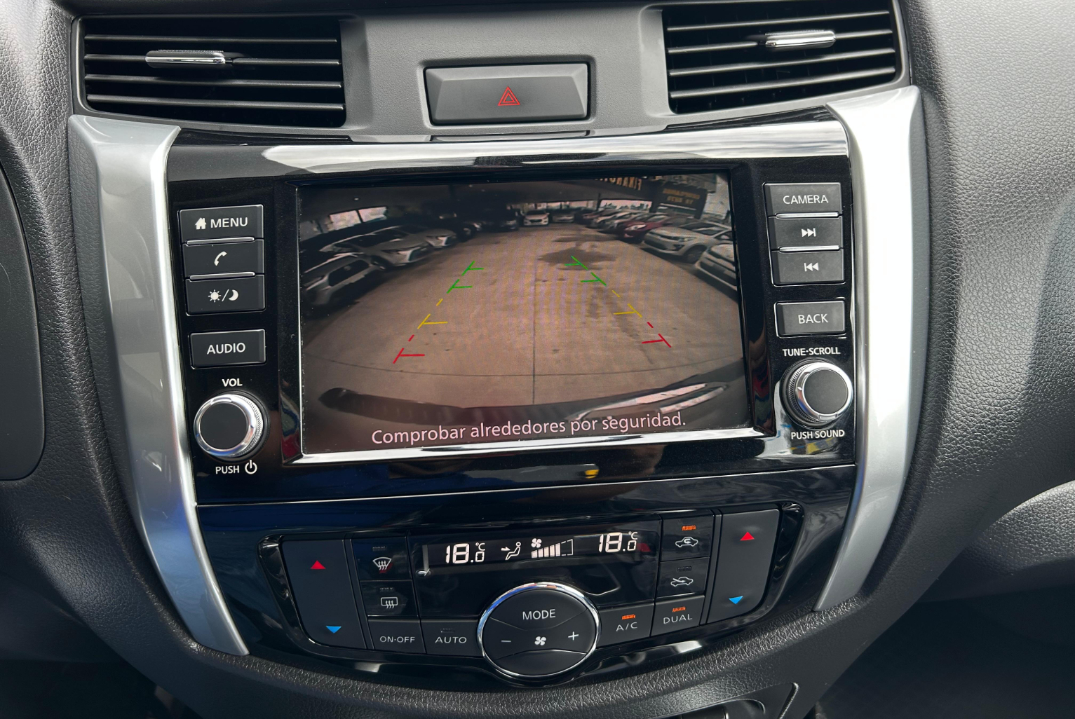 Nissan Frontier 2022 Automático color Gris, Imagen #12