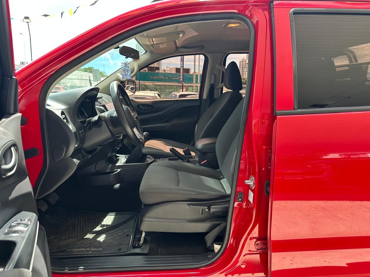 Nissan Frontier 2024, Foto 7