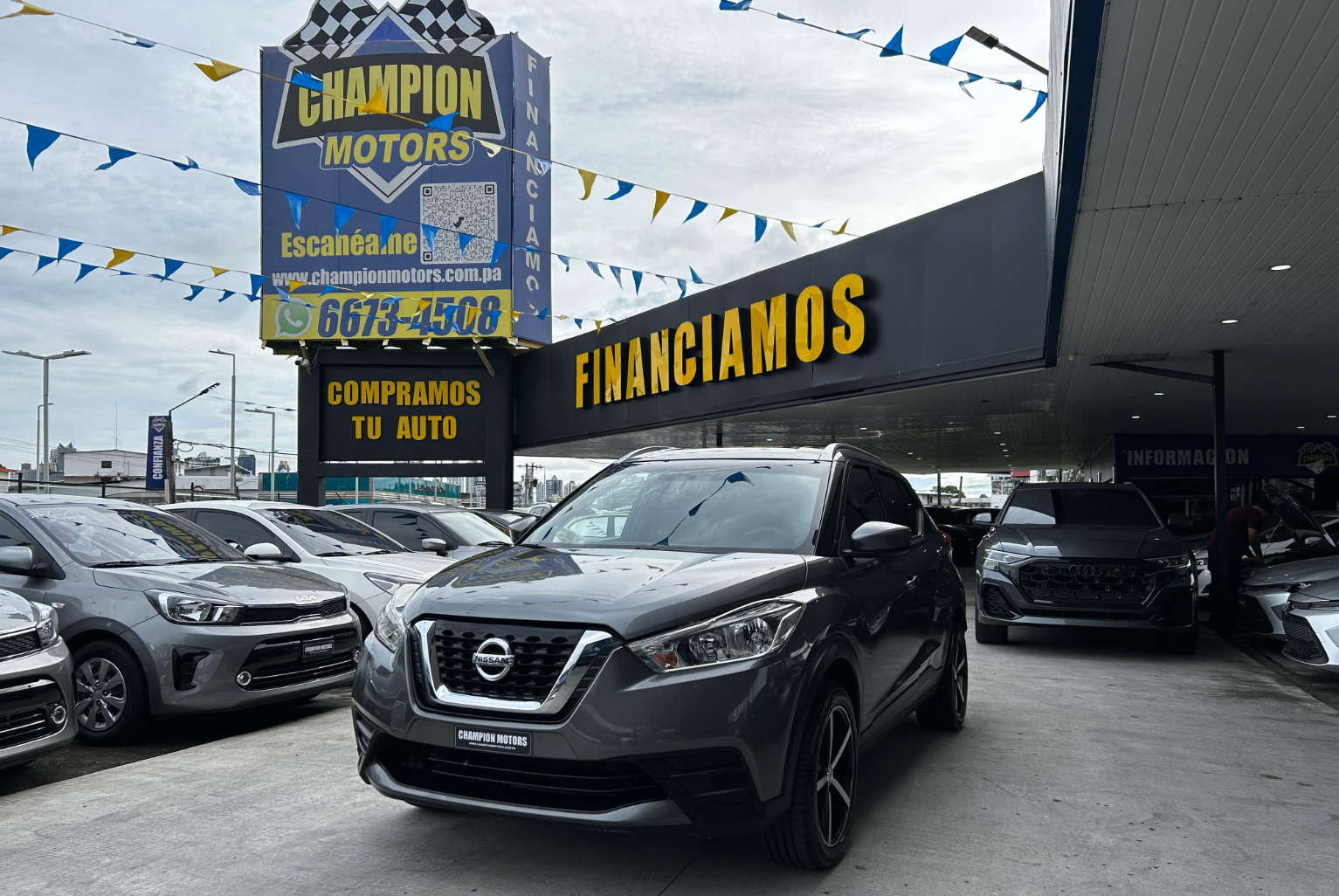 Nissan Kicks 2018 Manual color Gris, Imagen #1