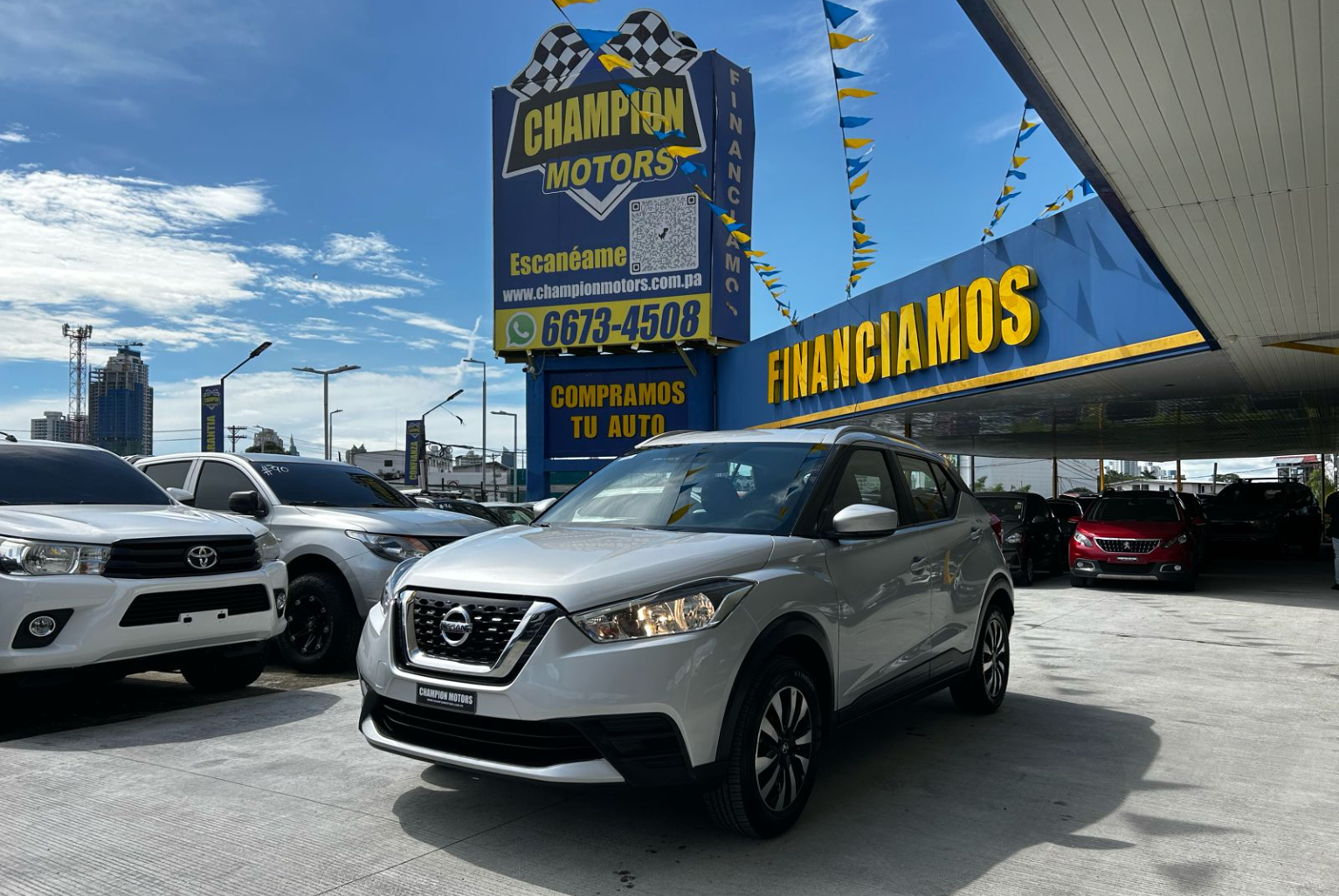 Nissan Kicks 2019 Manual color Plateado, Imagen #1