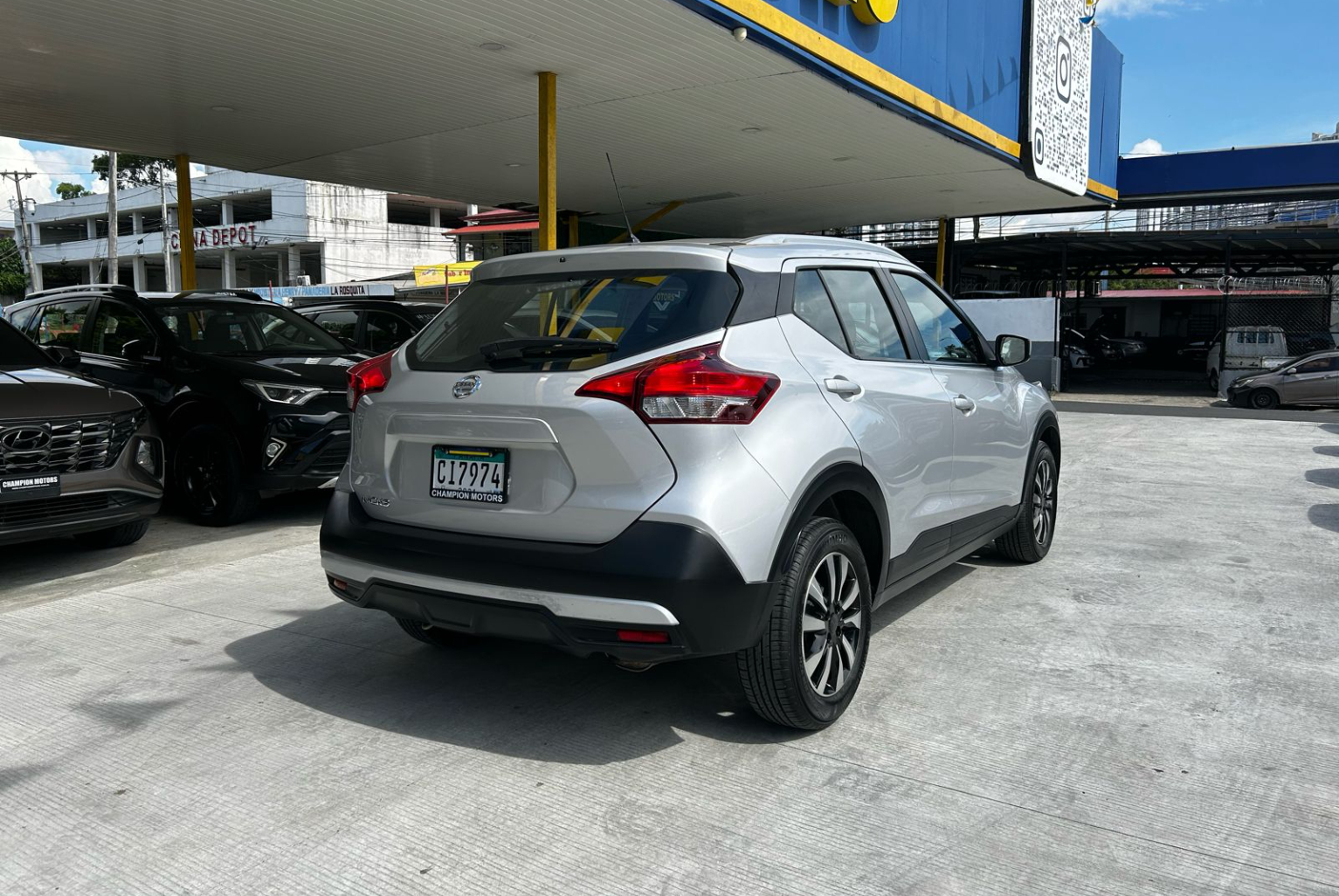 Nissan Kicks 2019 Manual color Plateado, Imagen #4