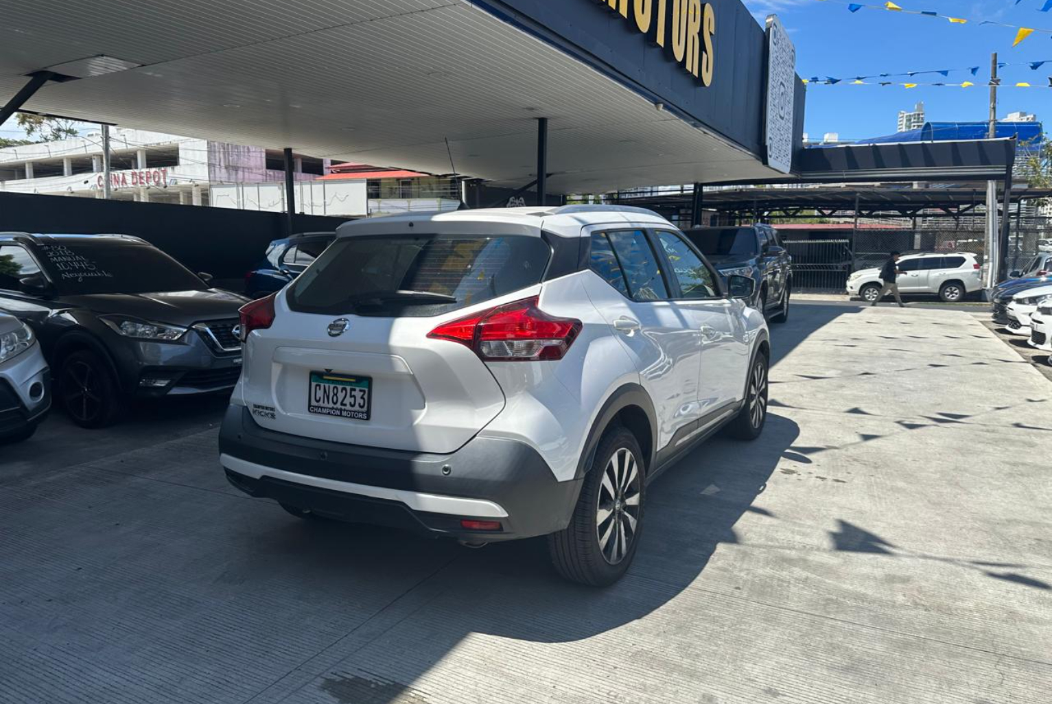 Nissan Kicks 2019 Automático color Blanco, Imagen #4
