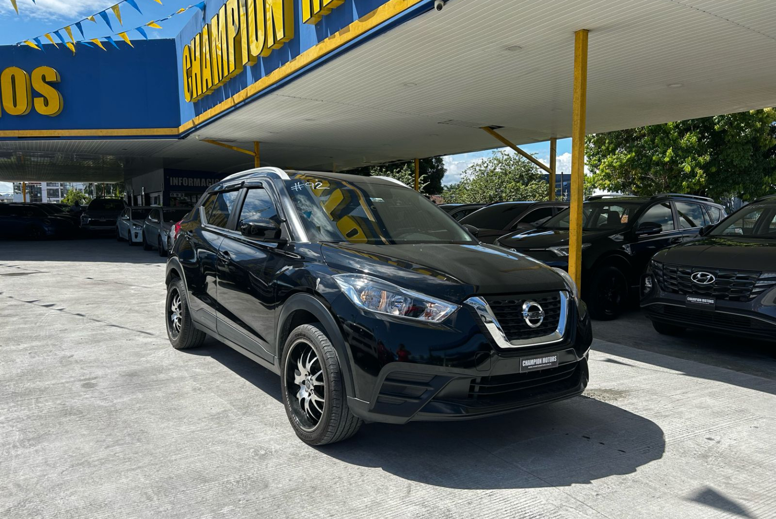 Nissan Kicks 2020 Manual color Negro, Imagen #3