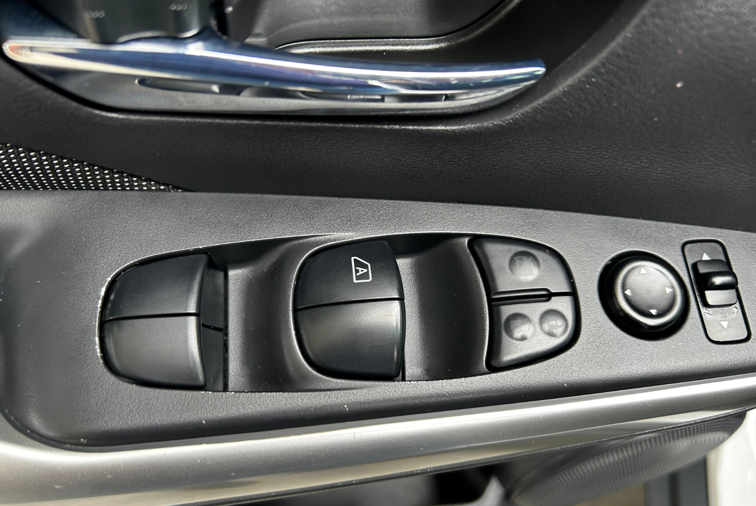 Nissan Kicks 2021 Automático color Blanco, Imagen #11