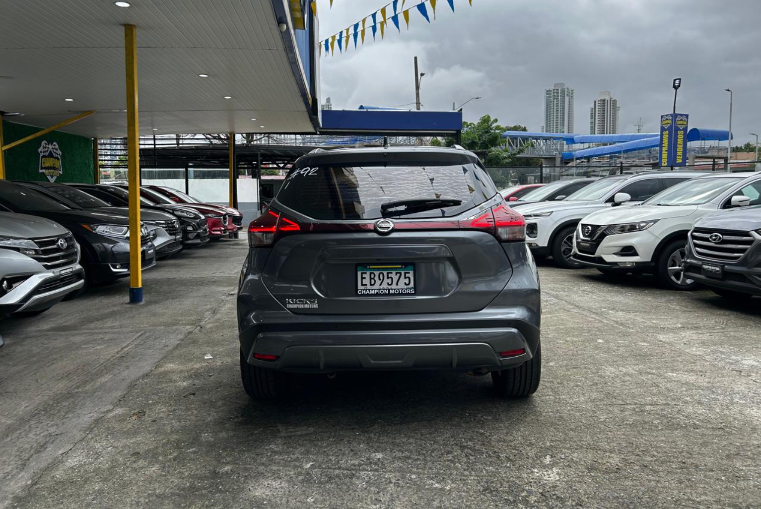 Nissan Kicks 2022 Automático color Plateado, Imagen #5