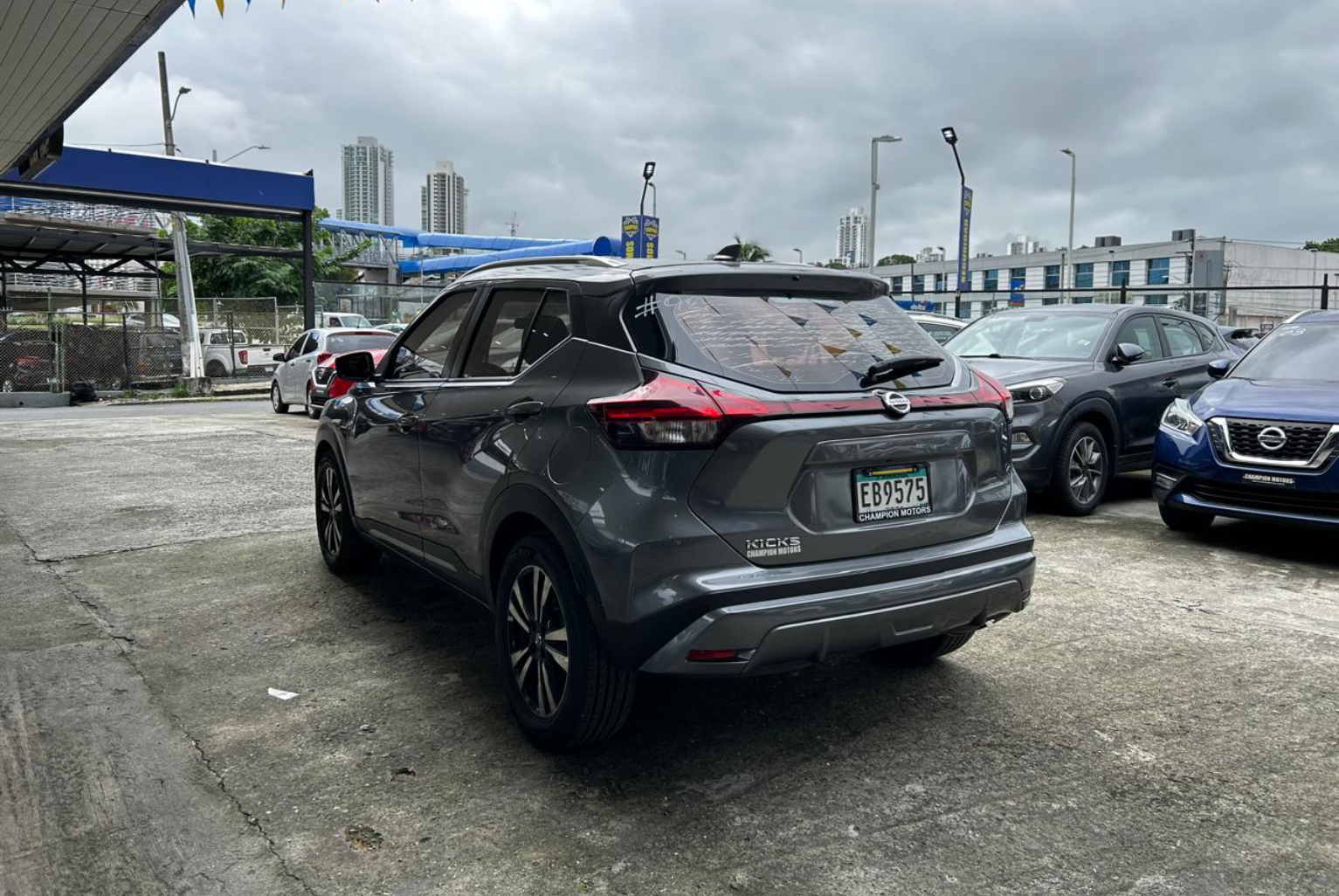 Nissan Kicks 2022 Automático color Plateado, Imagen #6