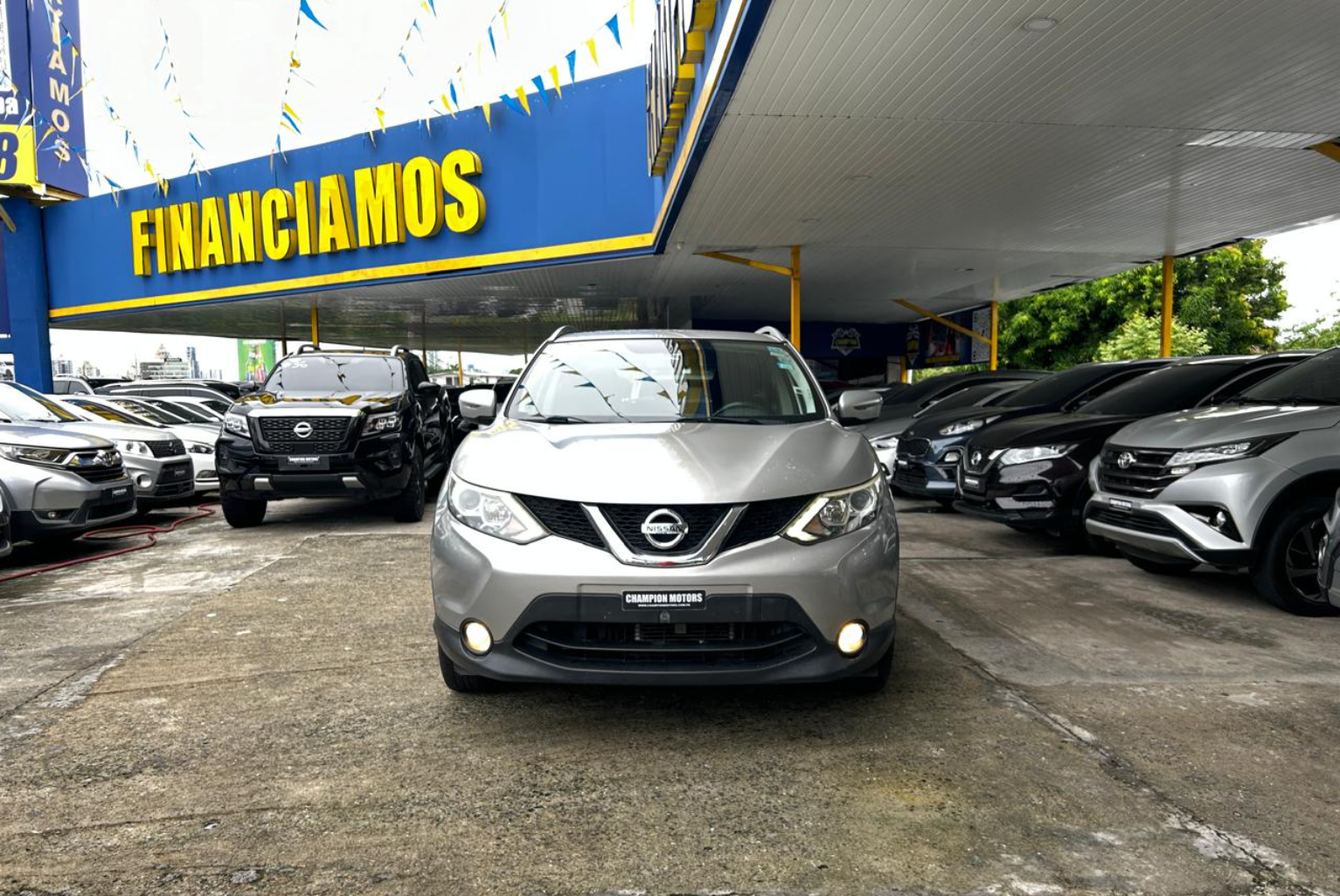 Nissan Qashqai 2016 Automático color Plateado, Imagen #2