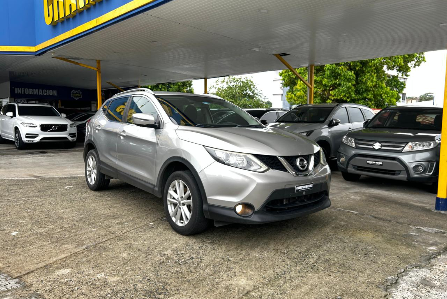 Nissan Qashqai 2016 Automático color Plateado, Imagen #3