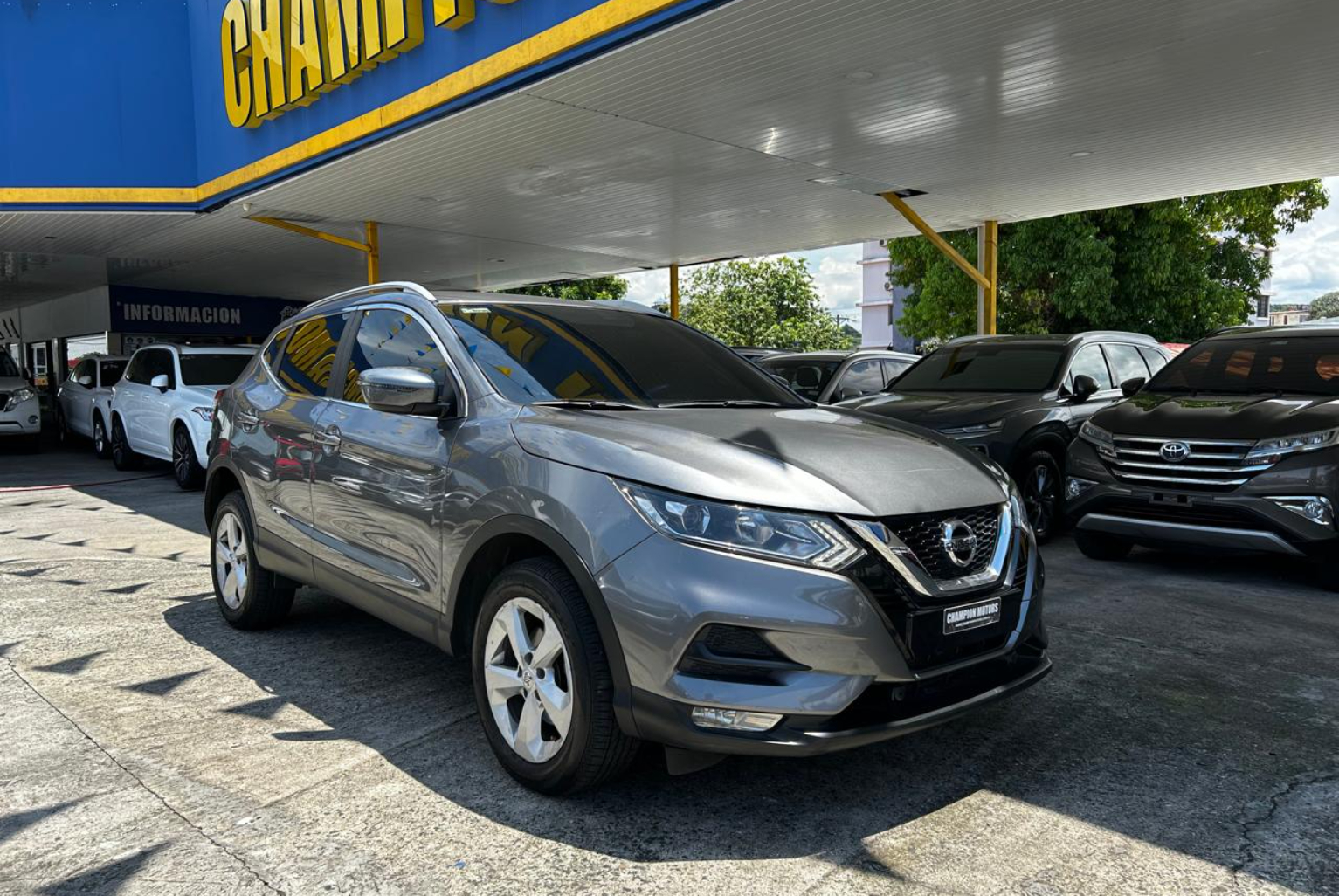 Nissan Qashqai 2020 Automático color Gris, Imagen #3