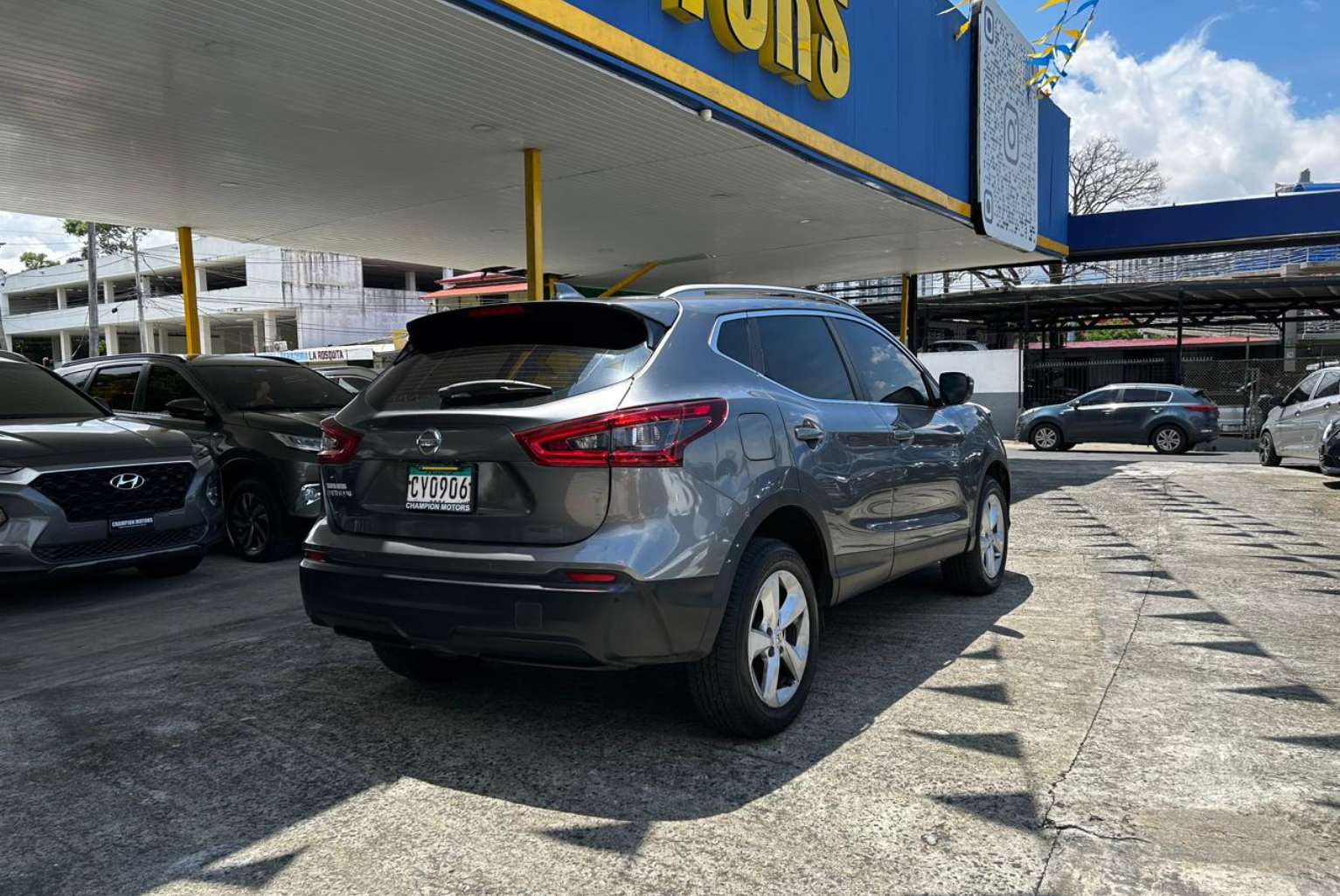 Nissan Qashqai 2020 Automático color Gris, Imagen #4