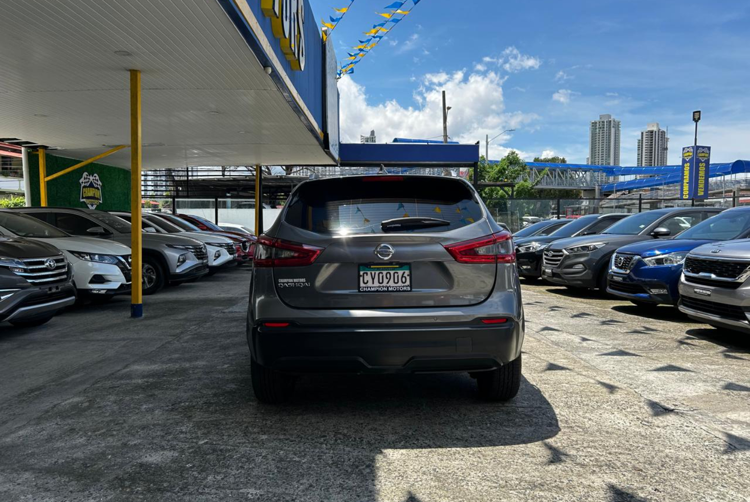 Nissan Qashqai 2020 Automático color Gris, Imagen #5