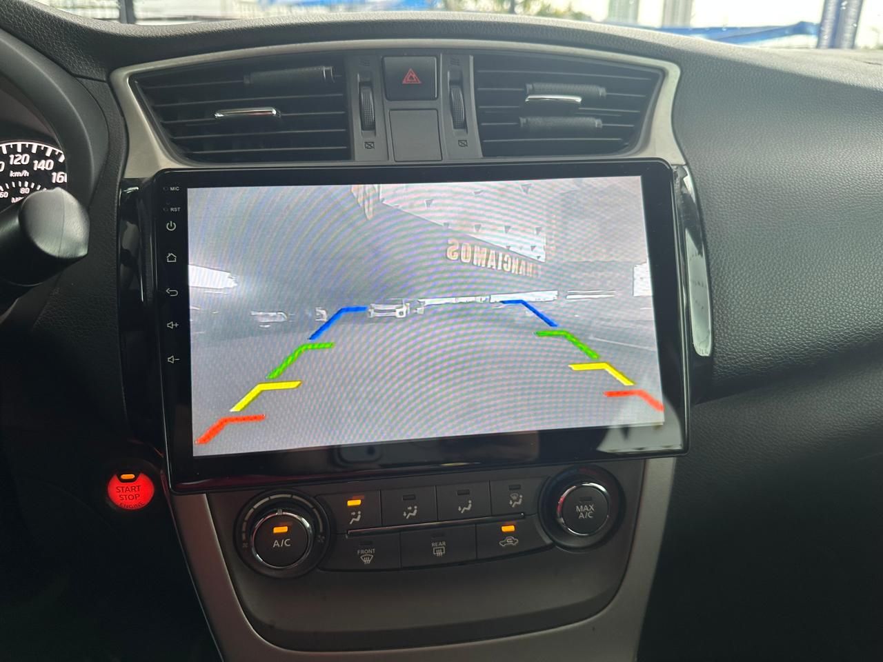 Nissan Sentra 2014, Foto 12
