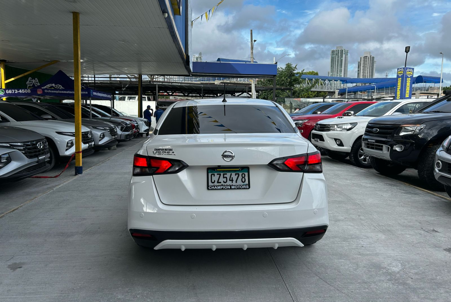 Nissan Versa 2022 Automático color Blanco, Imagen #5