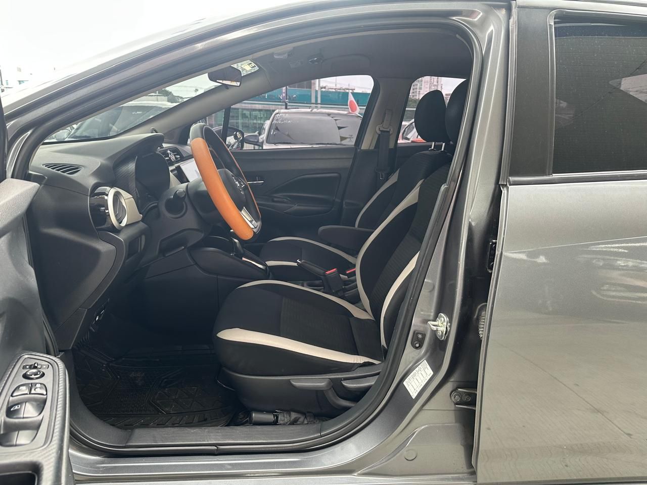 Nissan Versa 2022, Foto 5