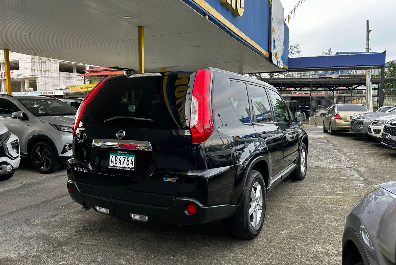 Nissan X-Trail 2014 Automático color Negro, Imagen #4