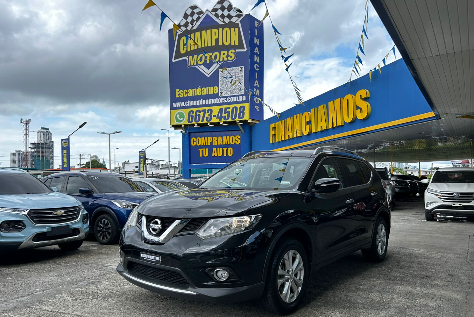 Nissan X-Trail 2018 Automático color Negro, Imagen #1