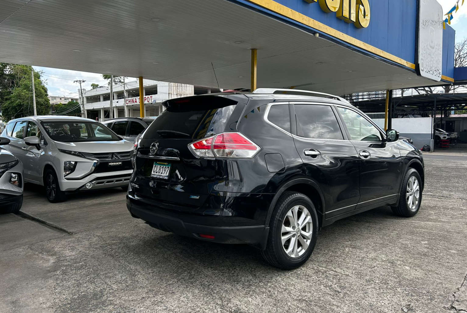 Nissan X-Trail 2018 Automático color Negro, Imagen #4