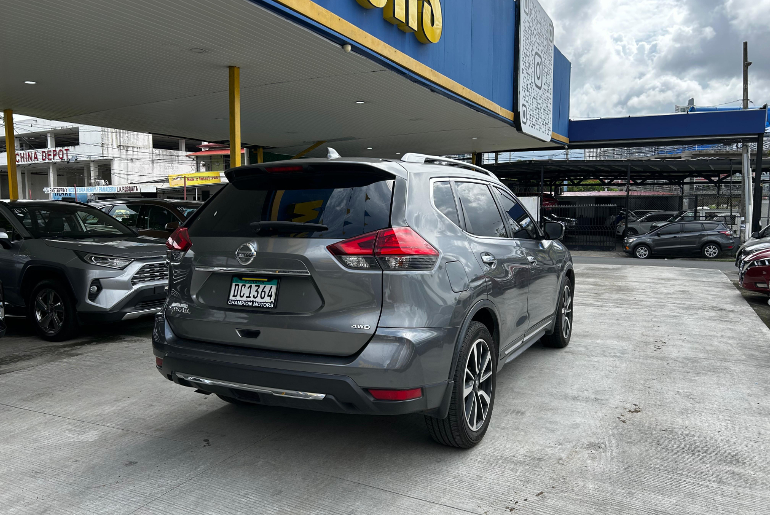 Nissan X-Trail 2019 Automático color Gris, Imagen #4