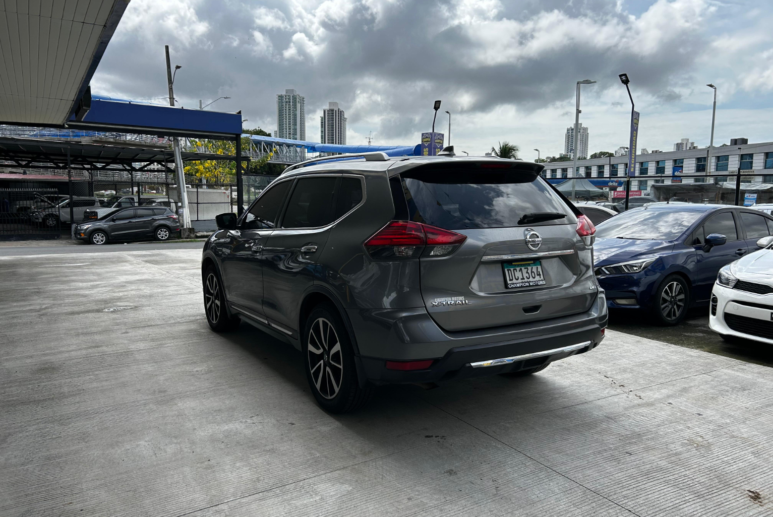 Nissan X-Trail 2019 Automático color Gris, Imagen #6