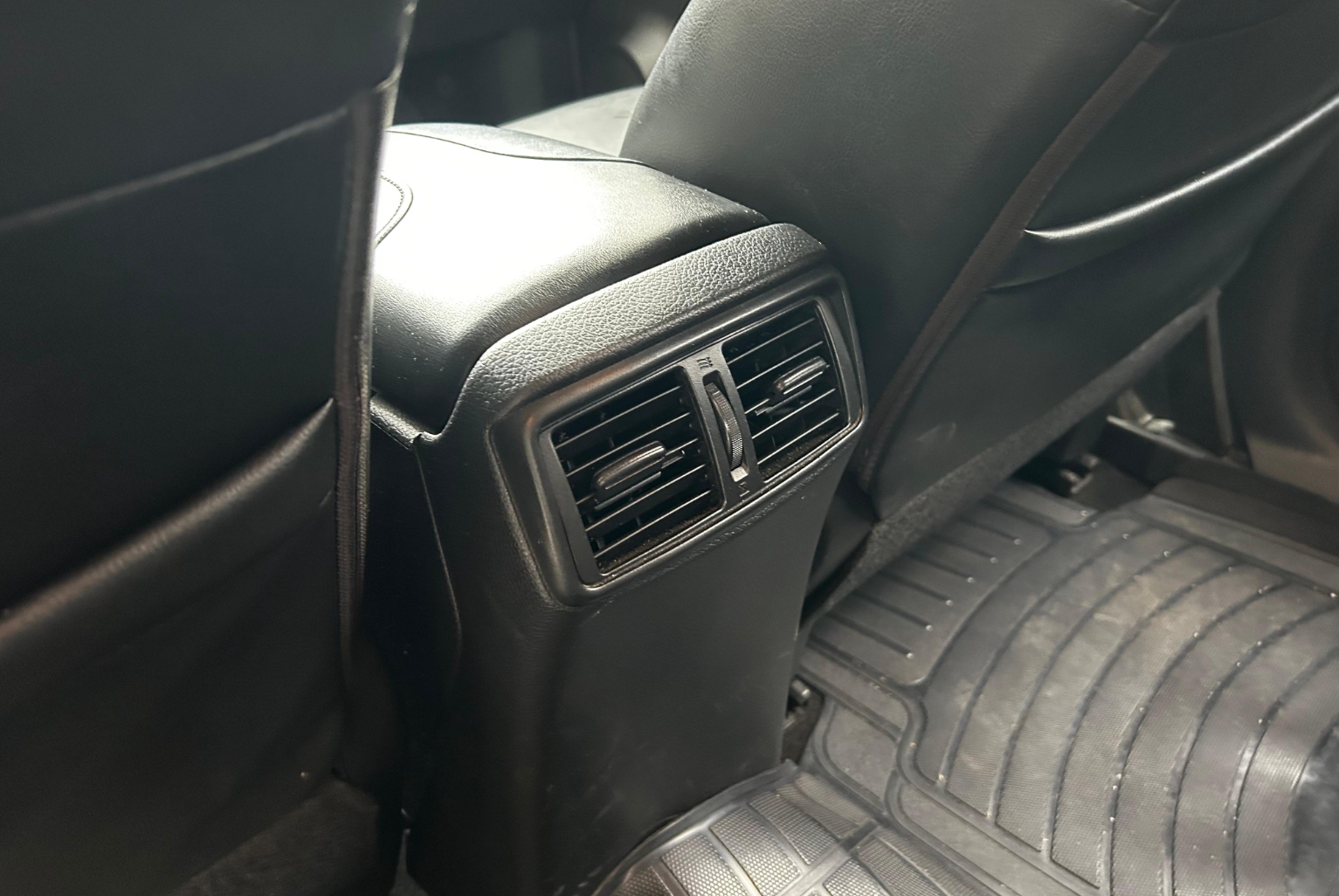 Nissan X-Trail 2019 Automático color Gris, Imagen #13