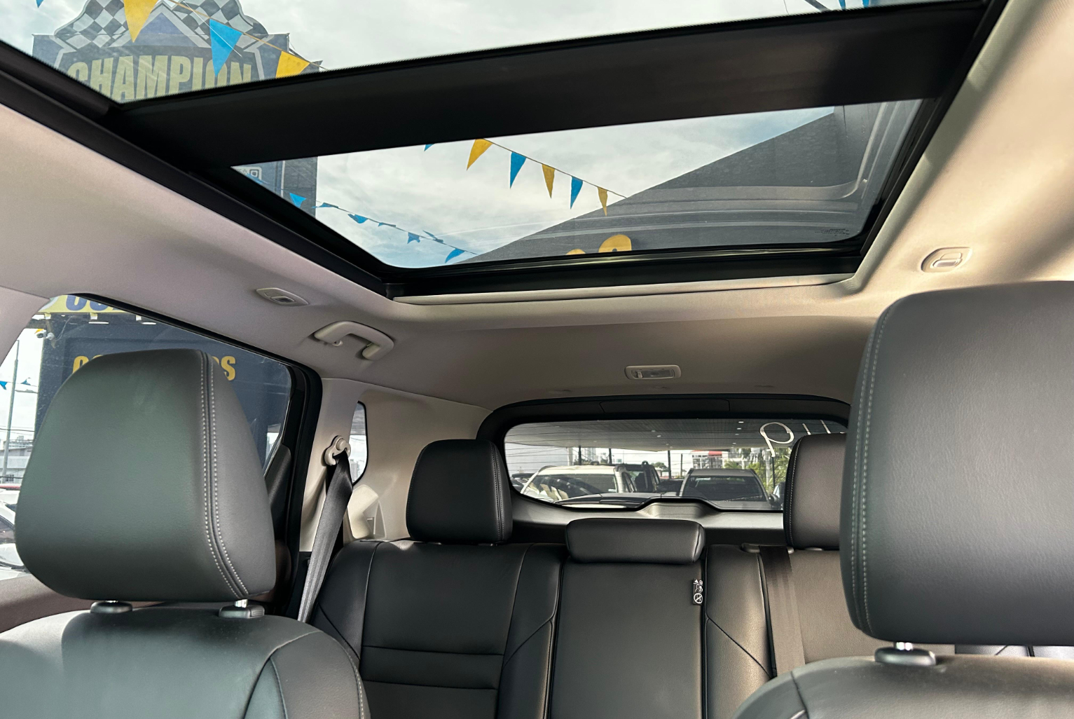 Nissan X-Trail 2026 Automático color Gris, Imagen #10