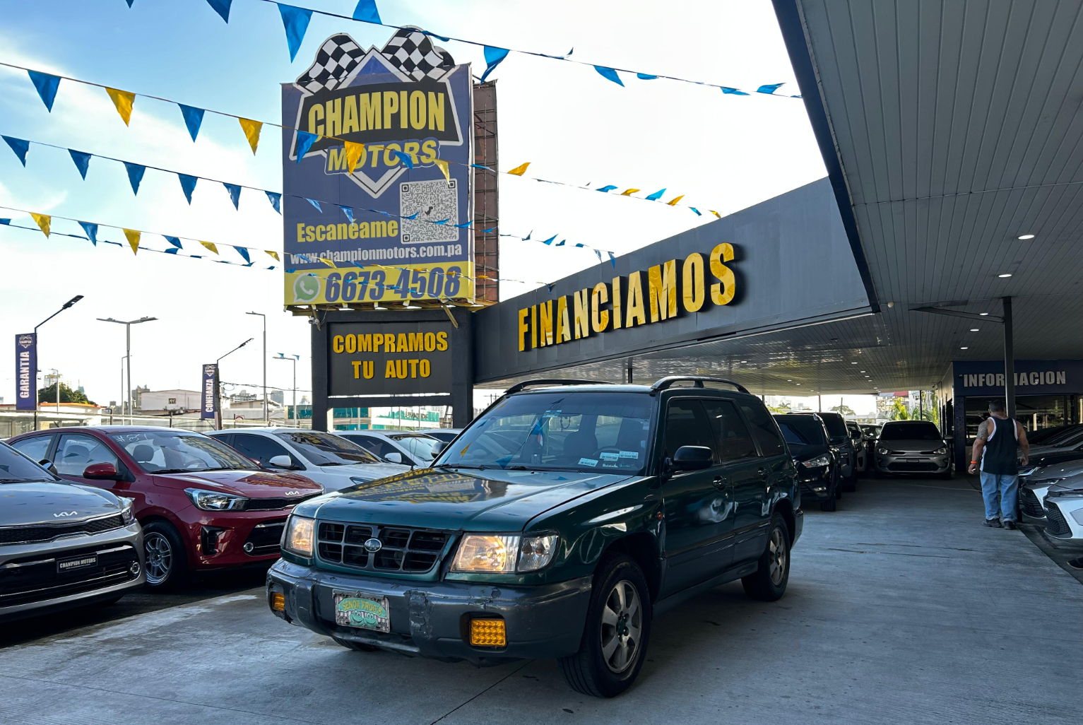 Subaru Forester 1998 Automático color Verde, Imagen #1