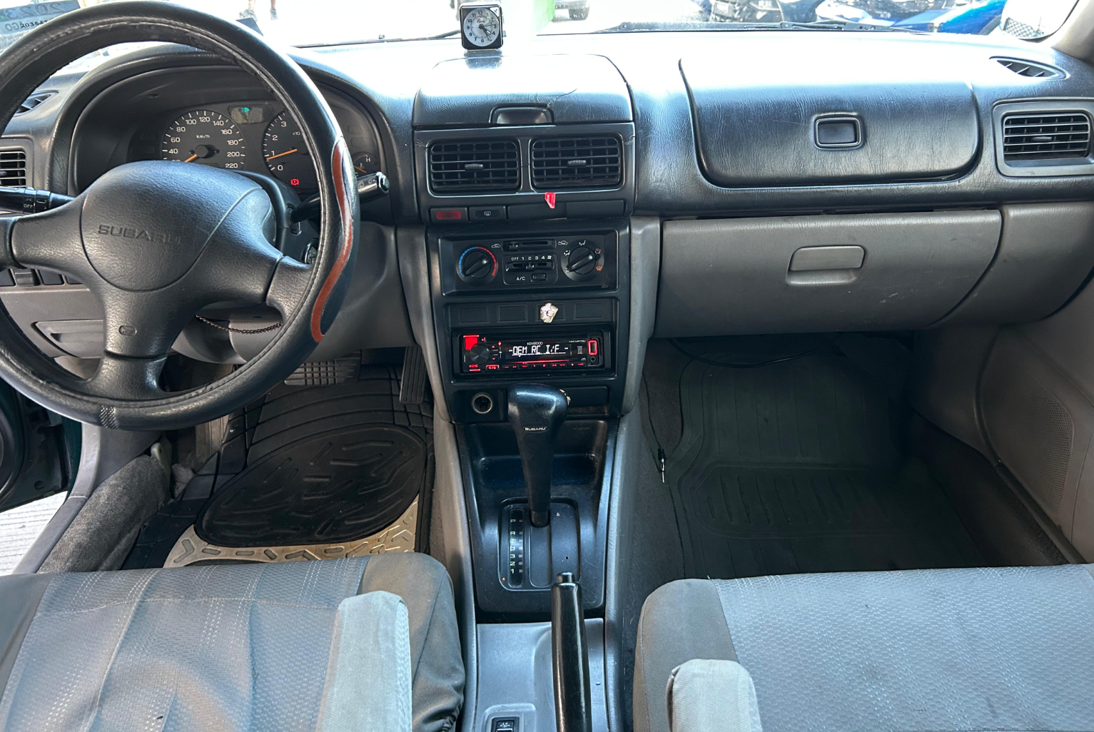 Subaru Forester 1998 Automático color Verde, Imagen #8