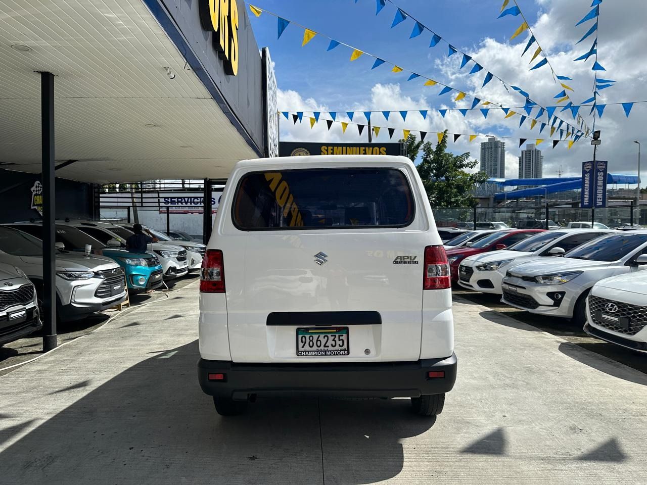 Suzuki APV 2012, Foto 5