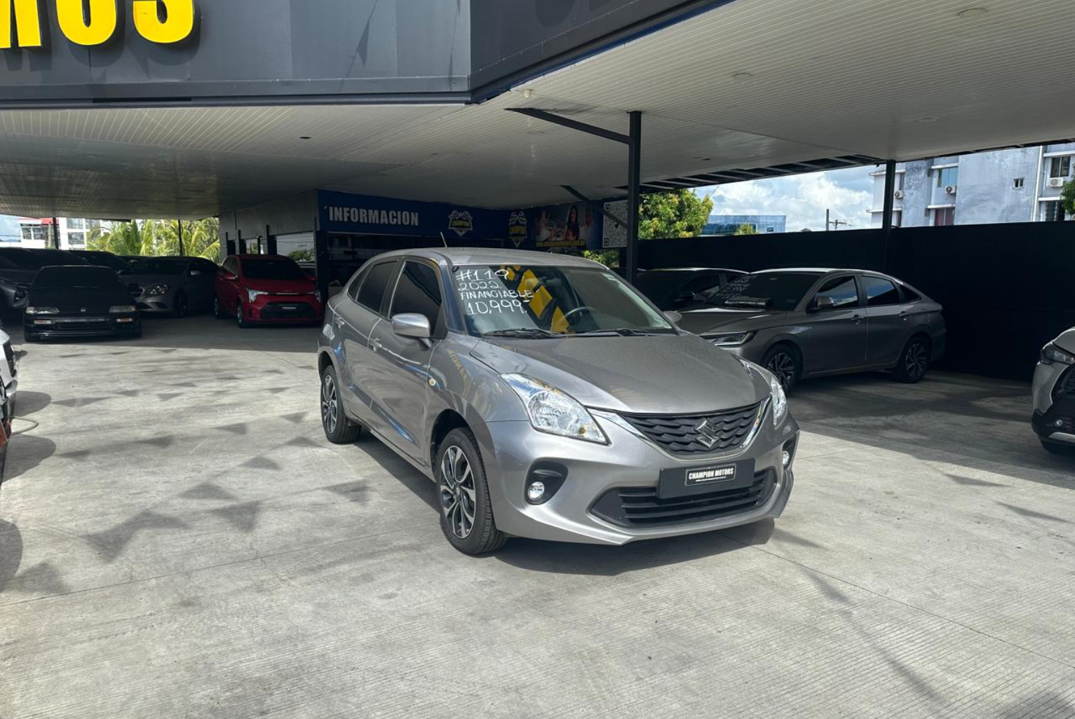 Suzuki Baleno 2022 Automático color Gris, Imagen #3