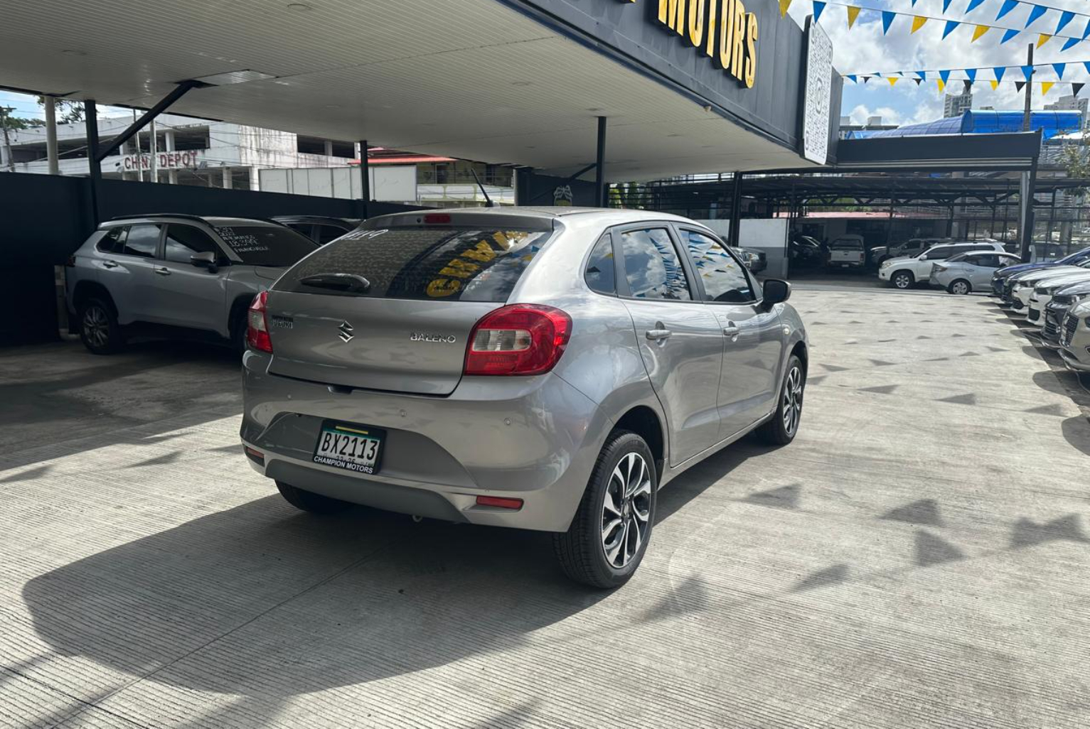 Suzuki Baleno 2022 Automático color Gris, Imagen #4