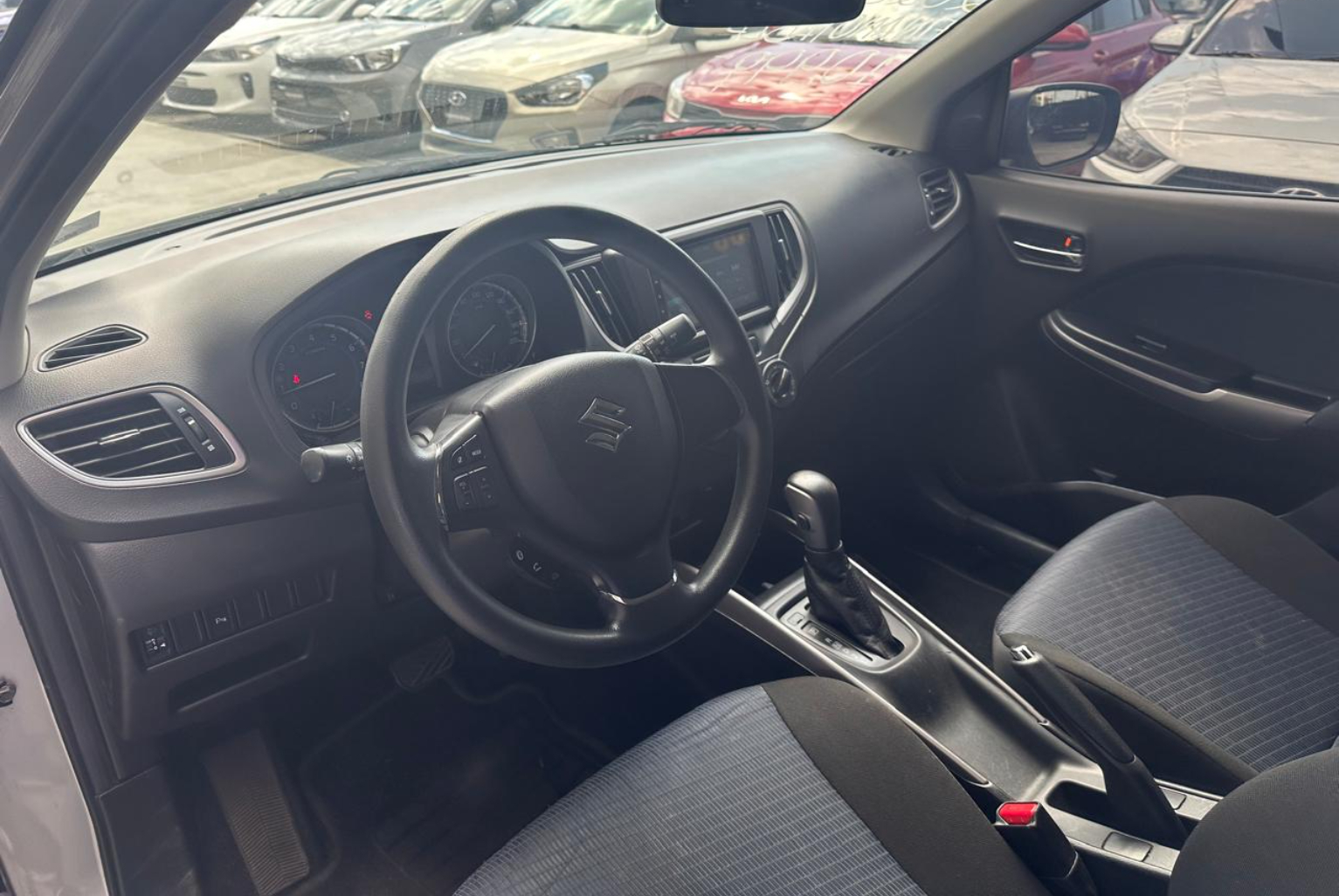 Suzuki Baleno 2022 Automático color Gris, Imagen #8