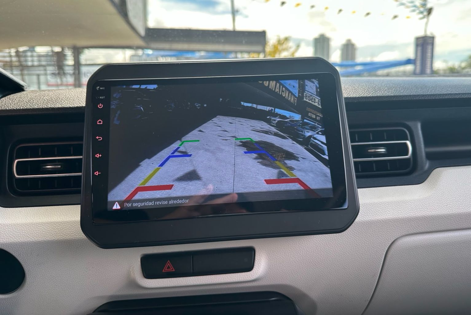 Suzuki Ignis 2020, Foto 11
