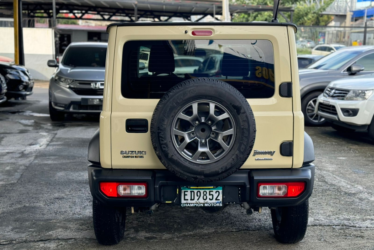 Suzuki Jimny 2022 Manual color Beige, Imagen #5