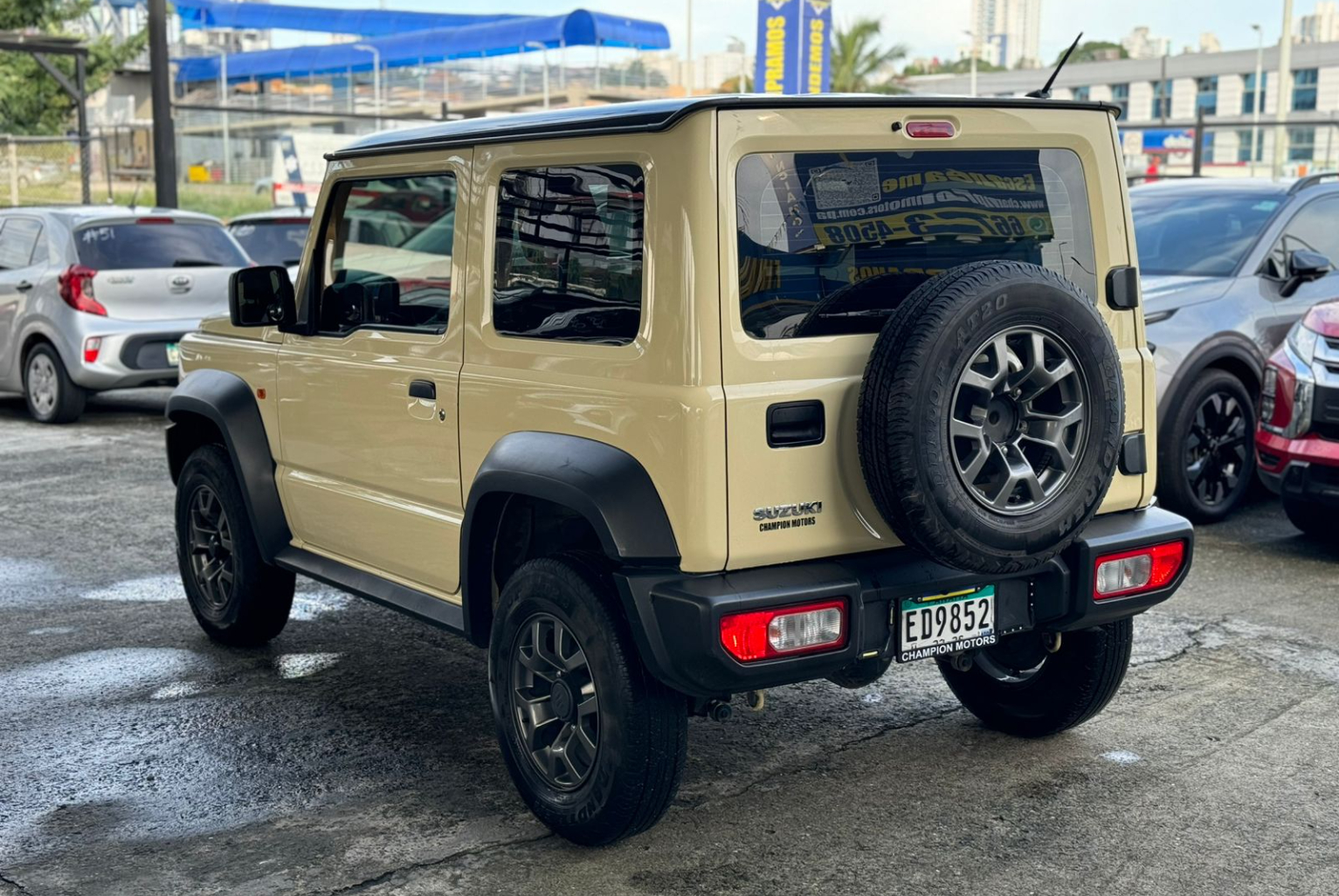 Suzuki Jimny 2022 Manual color Beige, Imagen #6