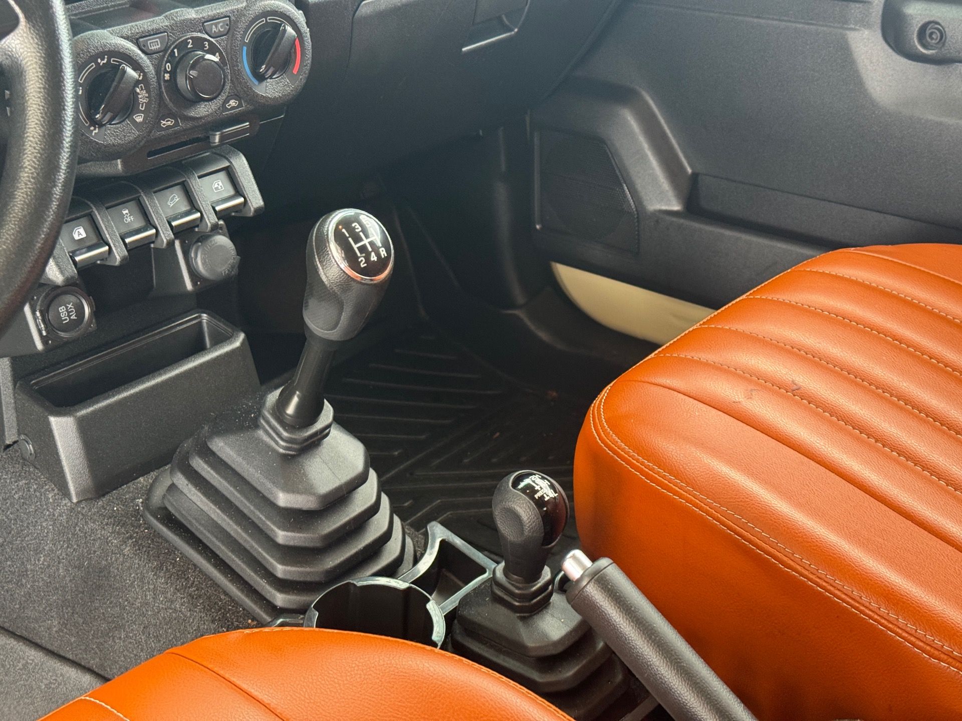 Suzuki Jimny 2022, Foto 9