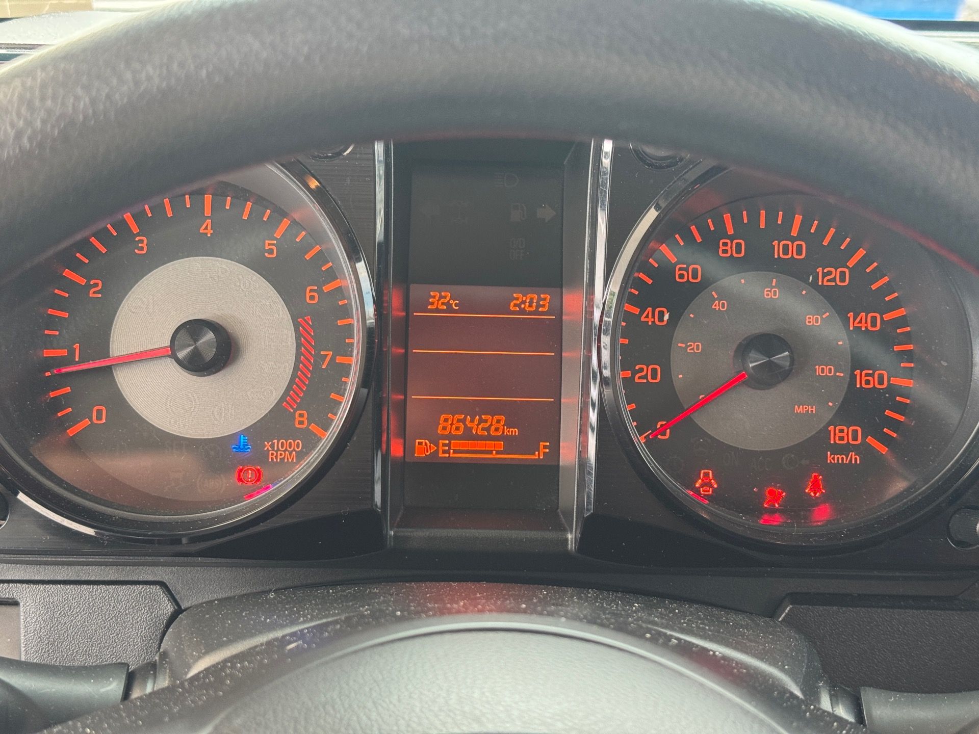 Suzuki Jimny 2022, Foto 10