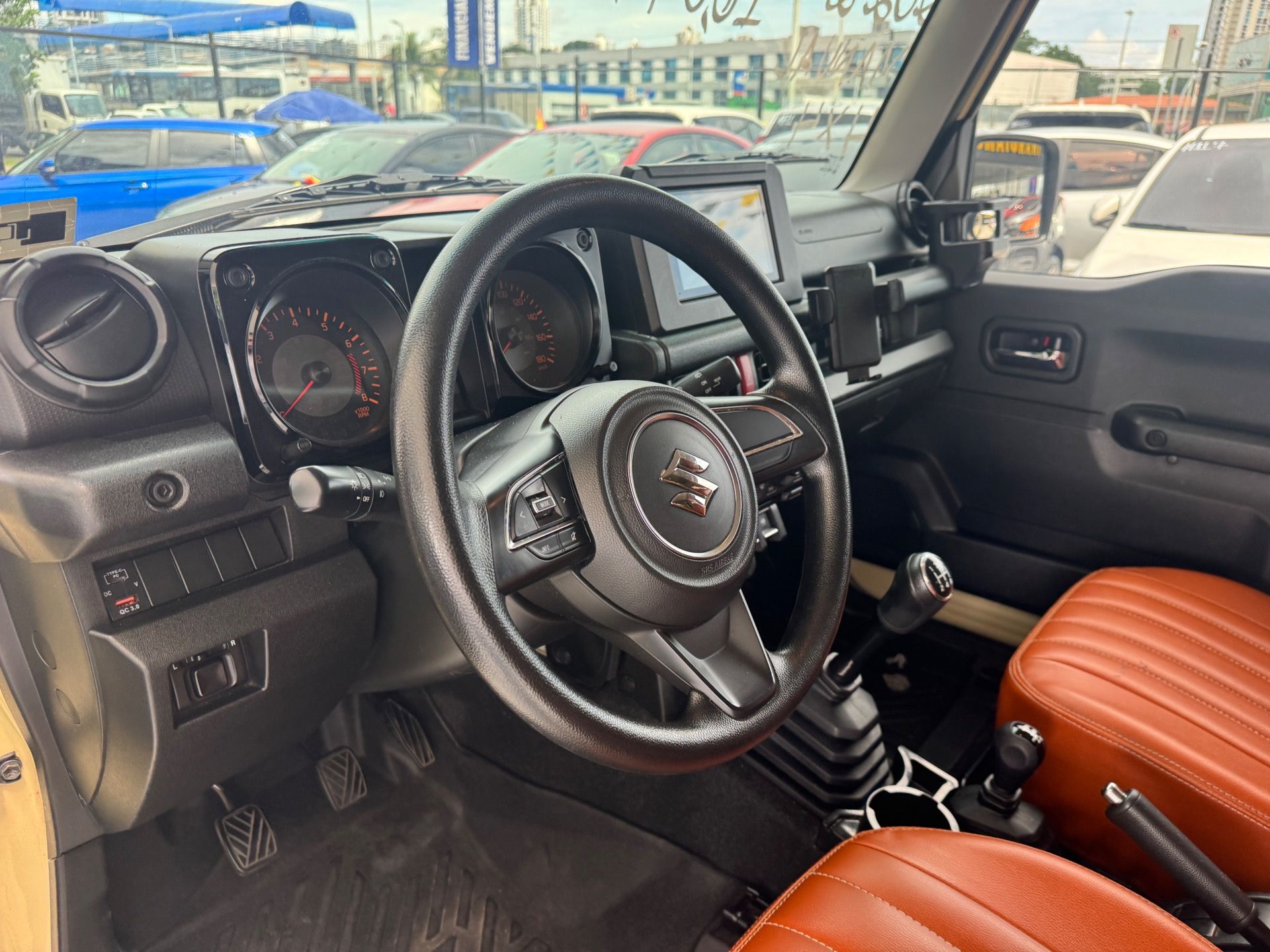 Suzuki Jimny 2022, Foto 11
