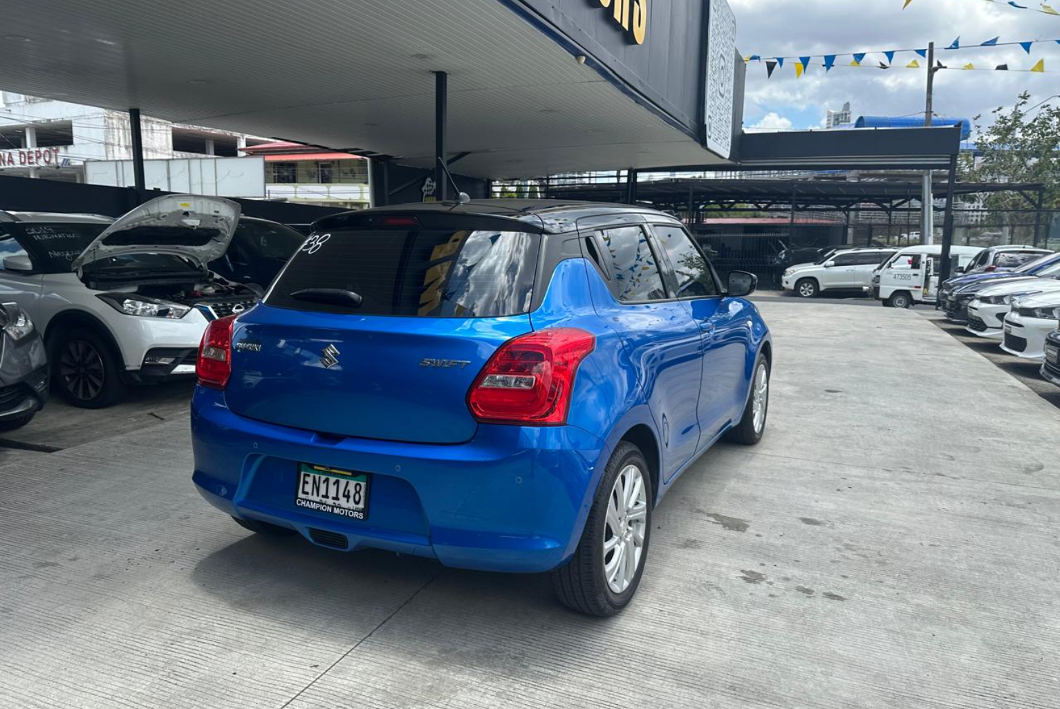 Suzuki Swift 2024 Automático color Azul, Imagen #4
