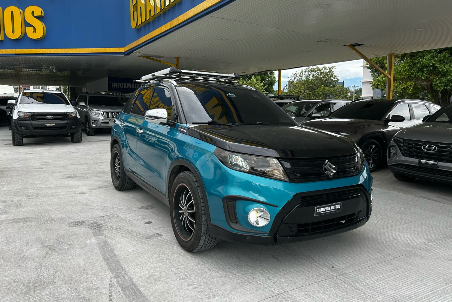 Suzuki Vitara 2019 Automático color Verde, Imagen #3