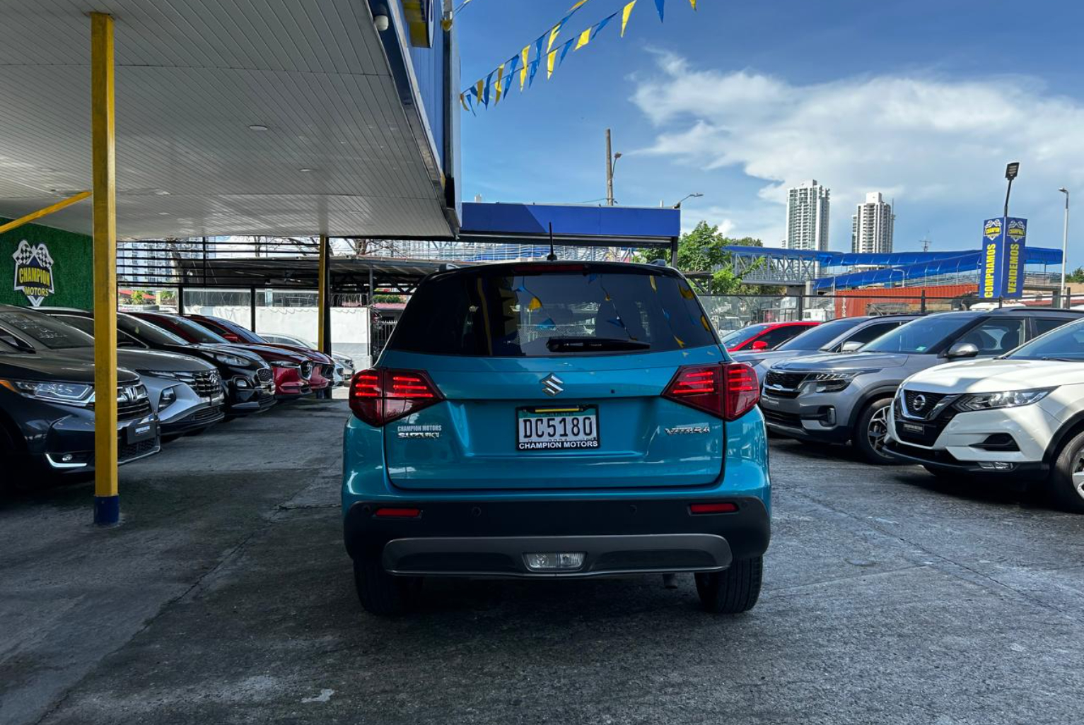 Suzuki Vitara 2020 Automático color Verde, Imagen #5