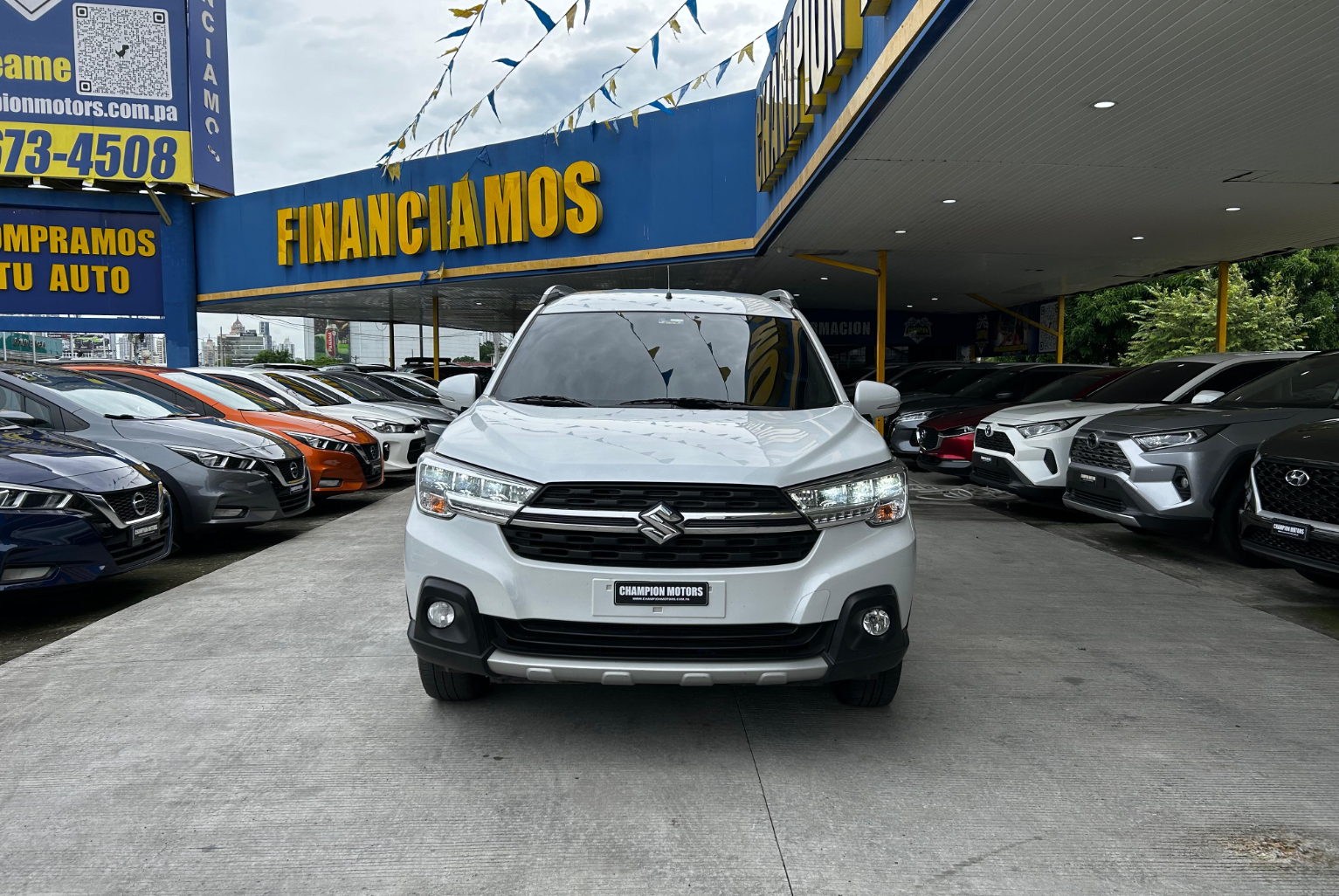 Suzuki XL7 2023 Automático color Blanco, Imagen #2