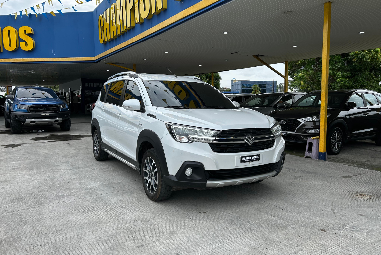 Suzuki XL7 2023 Automático color Blanco, Imagen #3