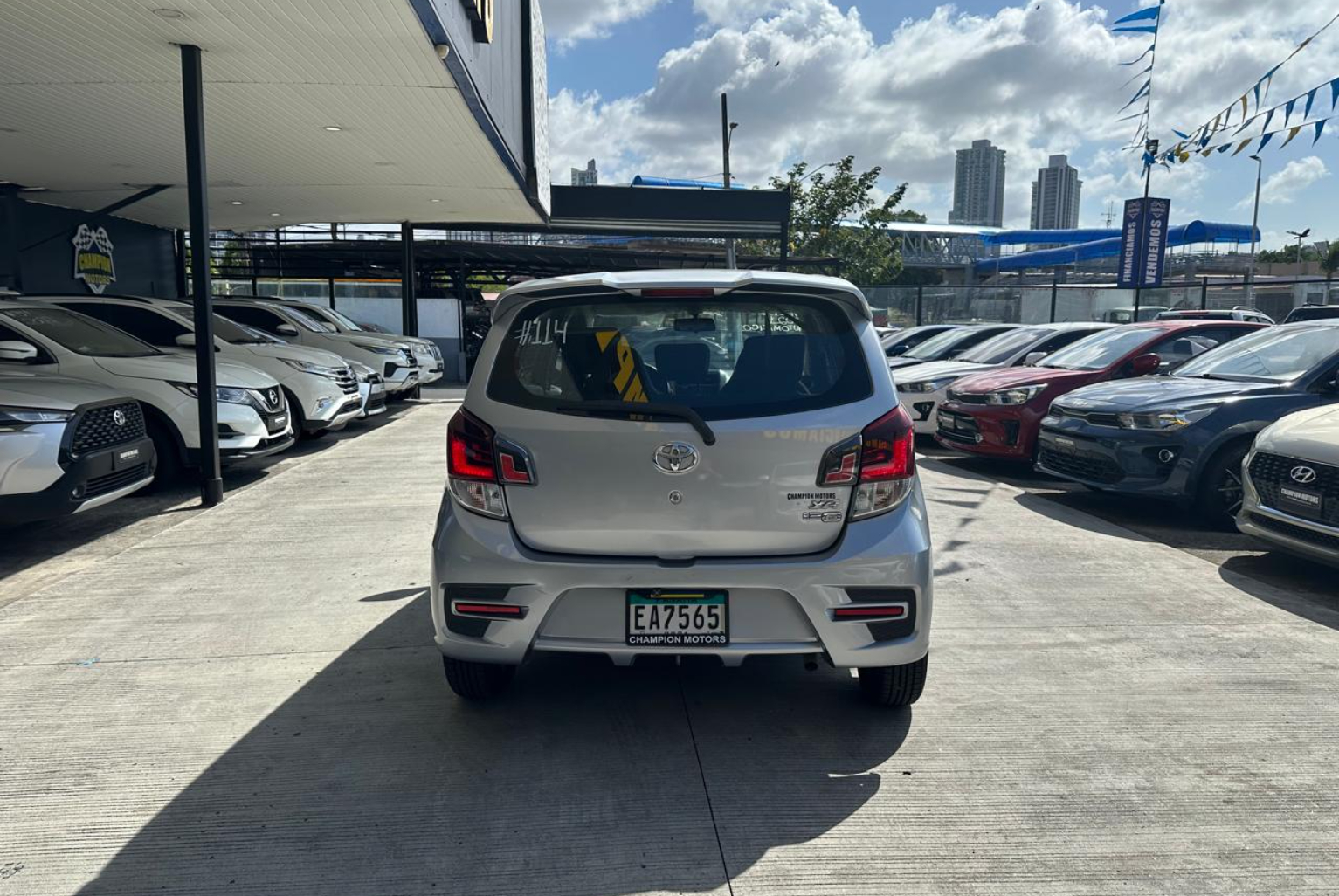 Toyota Agya 2021 Automático color Plateado, Imagen #5