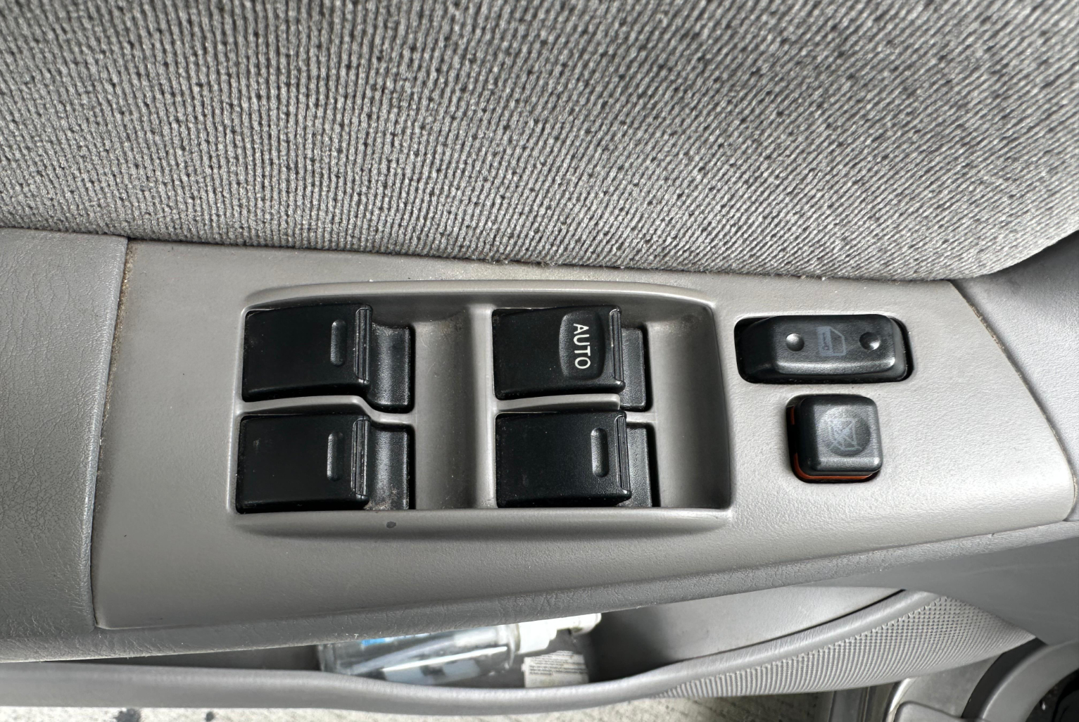 Toyota Corolla 2005 Automático color Gris, Imagen #11